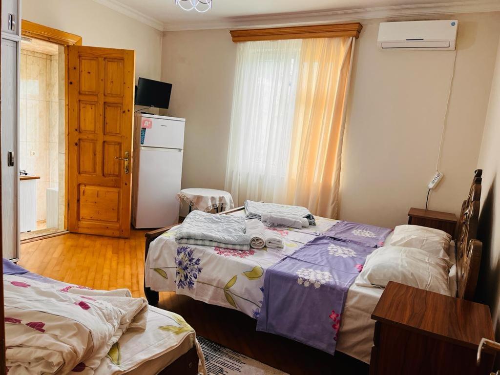 Dato'S Guesthouse Makhinjauri Eksteriør bilde