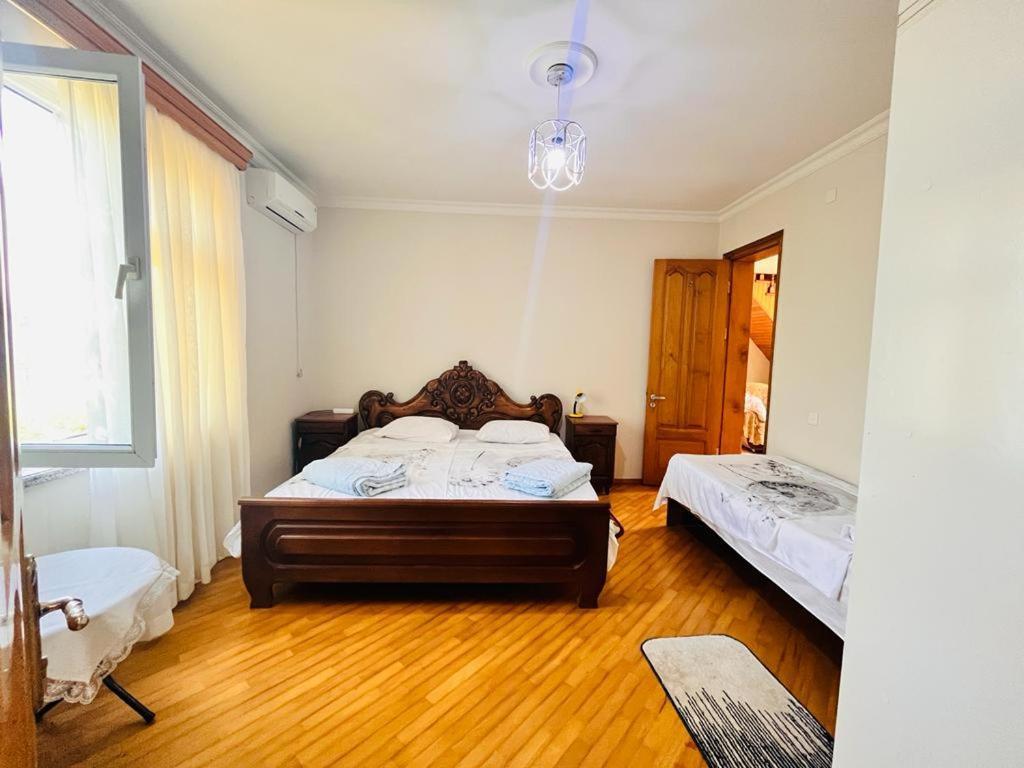 Dato'S Guesthouse Makhinjauri Eksteriør bilde